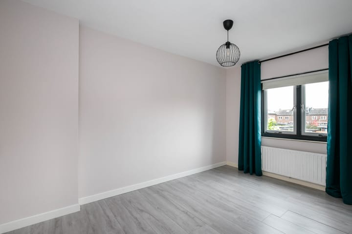 Photo 16 of Visserijstraat 1