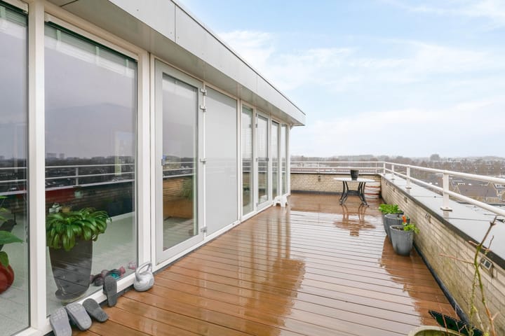 Photo 4 of Barbizonplaats 75