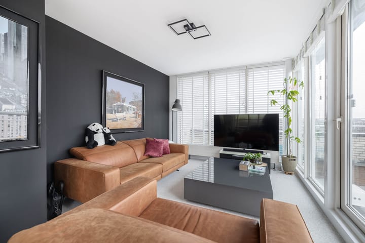 Photo 15 of Barbizonplaats 75