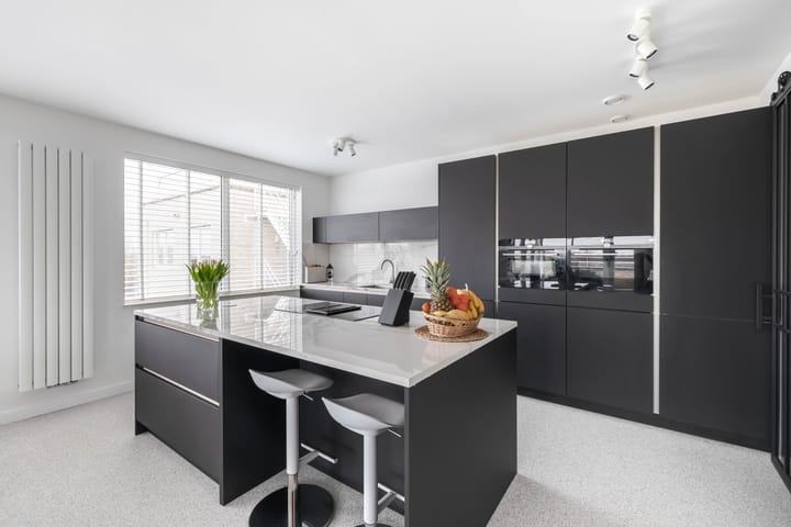 Photo 21 of Barbizonplaats 75