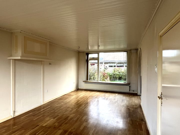 Photo 7 of Beemsterstraat 27