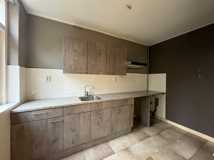 Photo 4 of Beemsterstraat 27