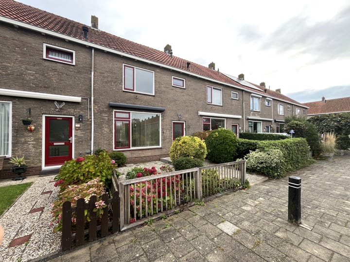 Photo 31 of Beemsterstraat 27