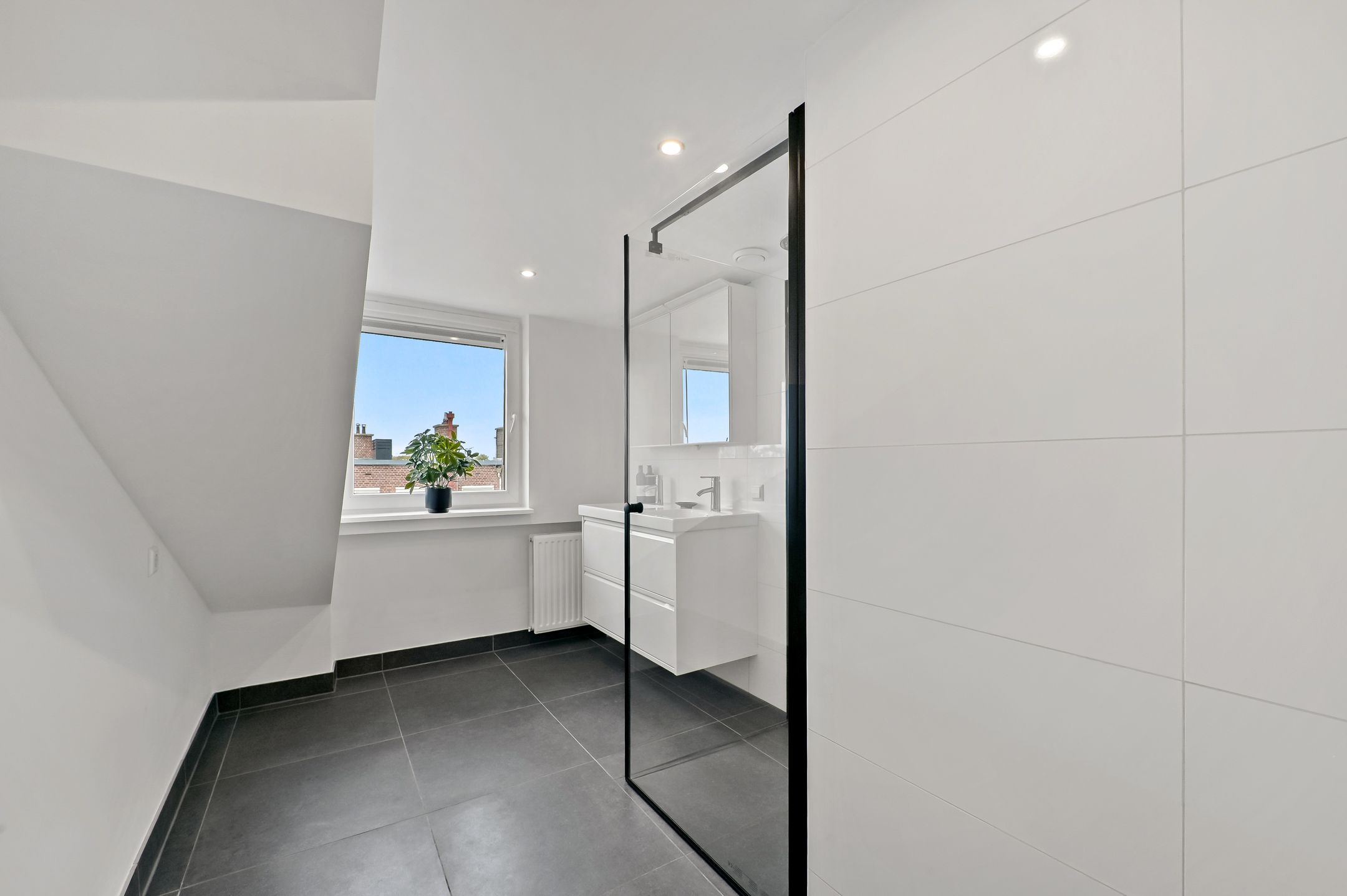 Foto 18 van Vreeswijkstraat 305-B