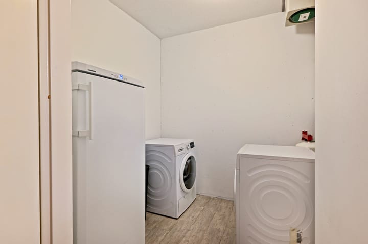 Photo 25 of Zandvoortstraat 2