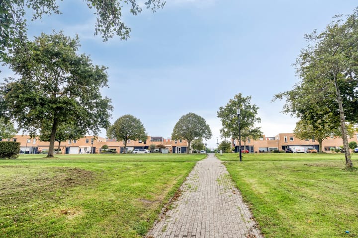 Foto 2 van Josine Reulinglaan 19