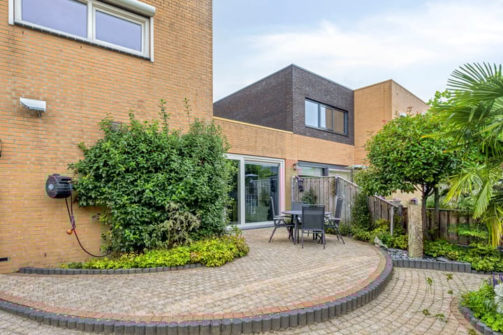 Foto 31 van Josine Reulinglaan 19