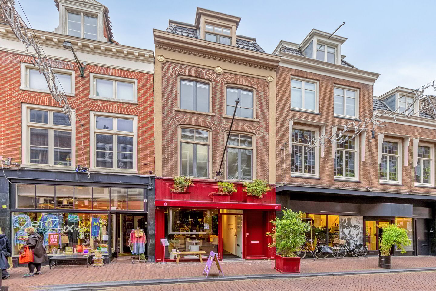 View photo 2 of Sint Jacobsstraat 23