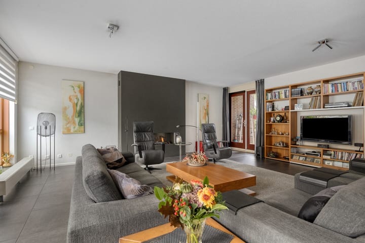 Photo 13 of Koningstraat 420