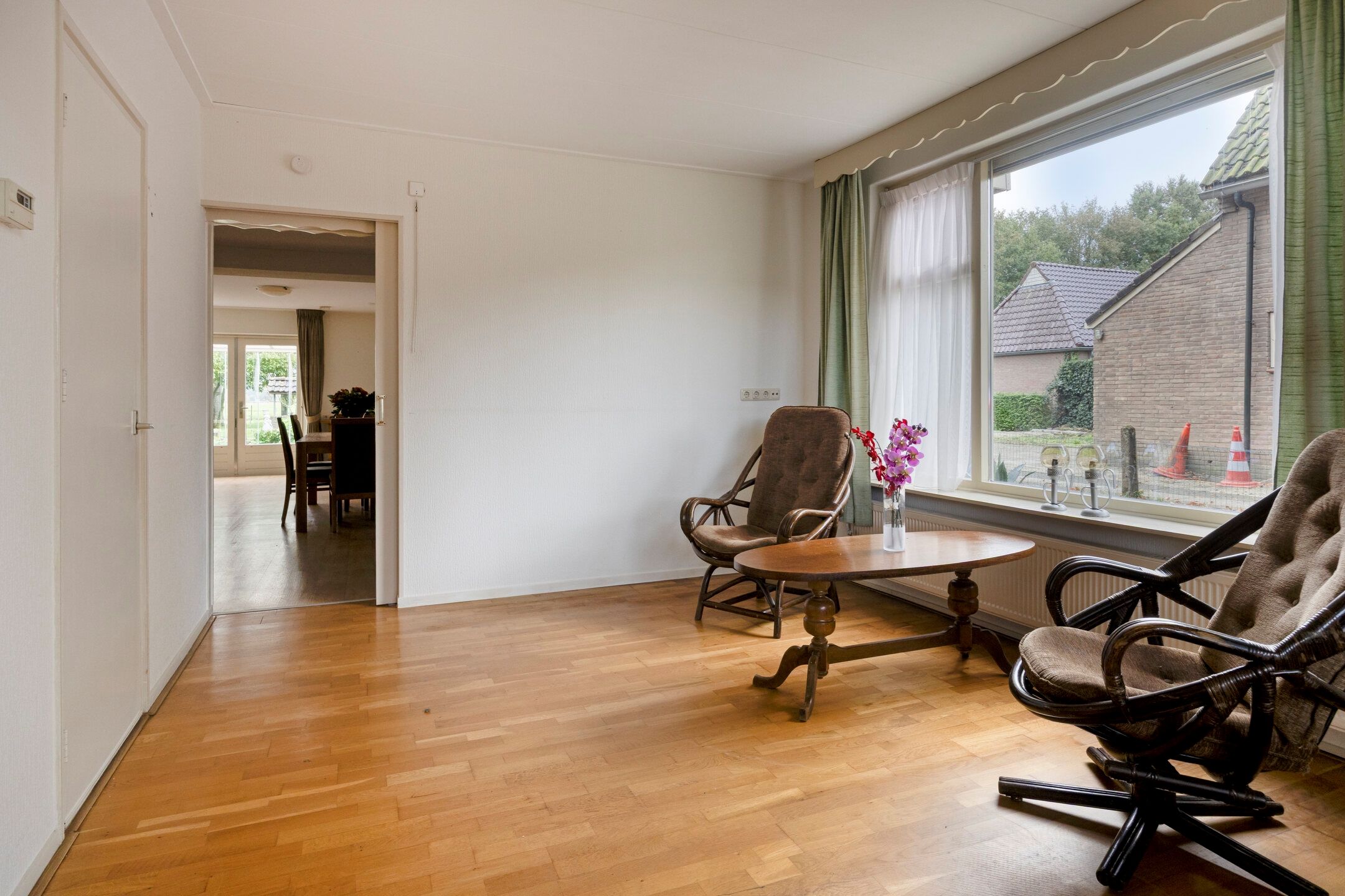 Photo 6 of Rollestraat 10