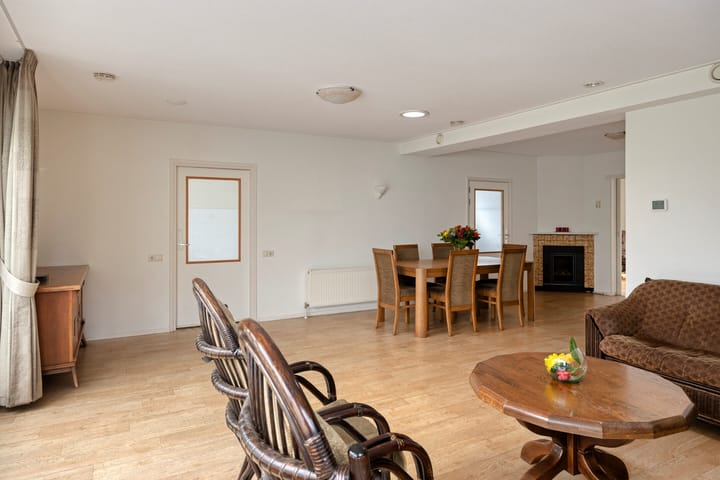 Foto 15 van Rollestraat 10