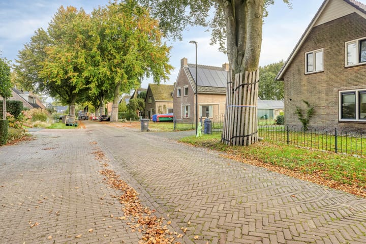 Foto 42 van Rollestraat 10