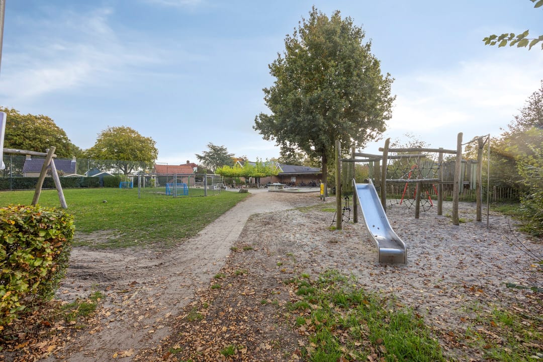 Foto 47 van Rollestraat 10