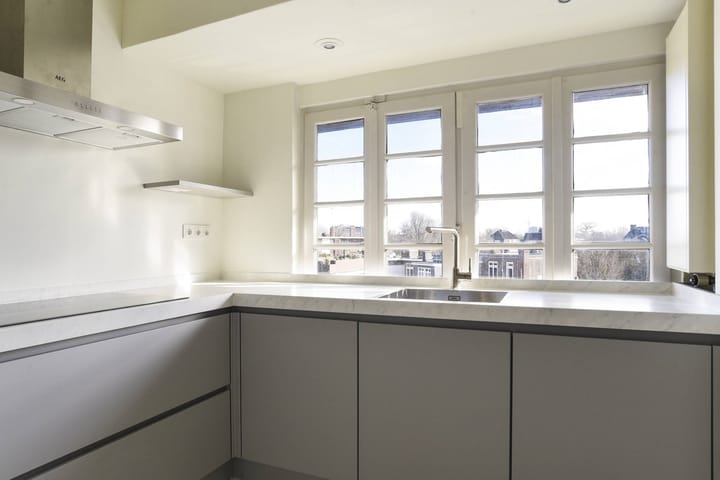 Foto 1 van Hacquartstraat 24-3