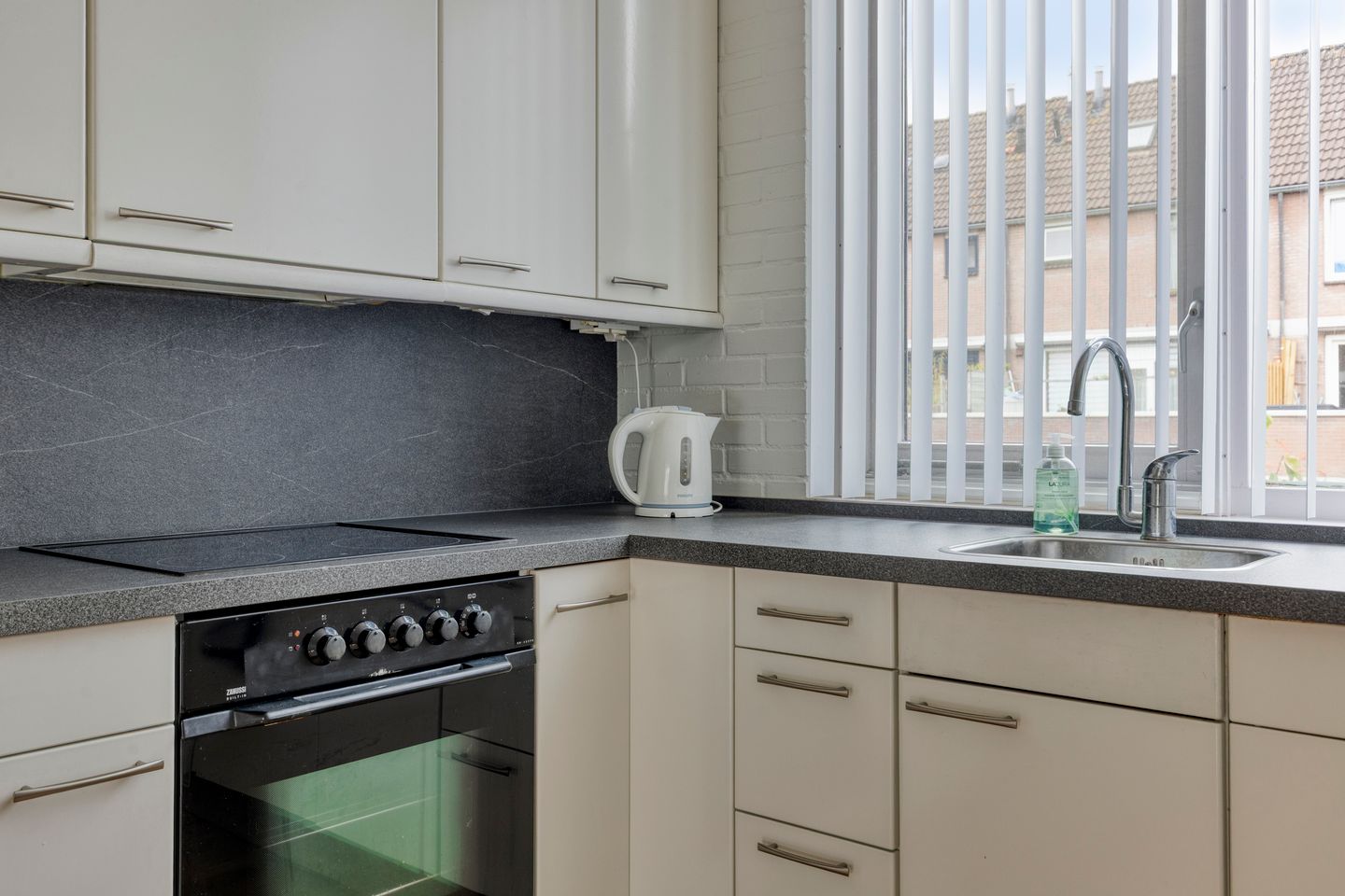 Foto 10 van Nettelhorst 94