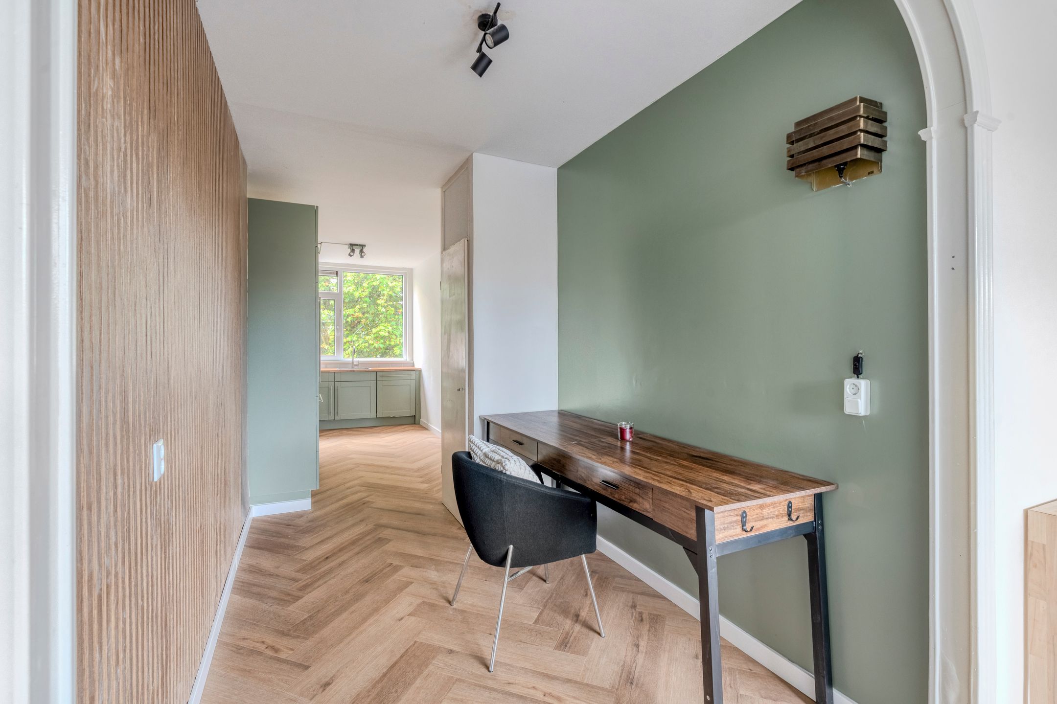 Foto 12 van Tussendek 56