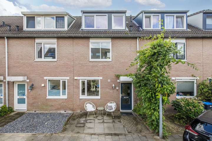 Photo 3 of Carolinen 9