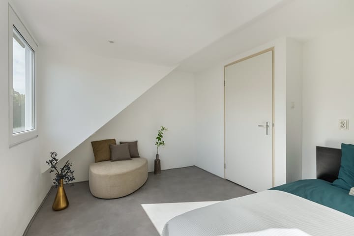 Photo 28 of Carolinen 9