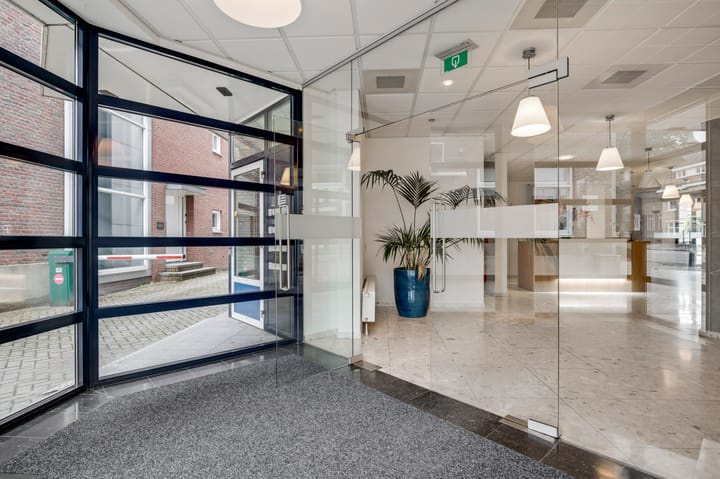 Minderbroederssingel 52, Roermond