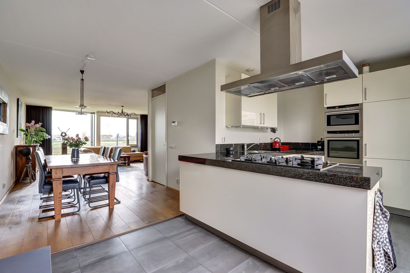 Photo 14 of Fanny Blankers-Koenstraat 103