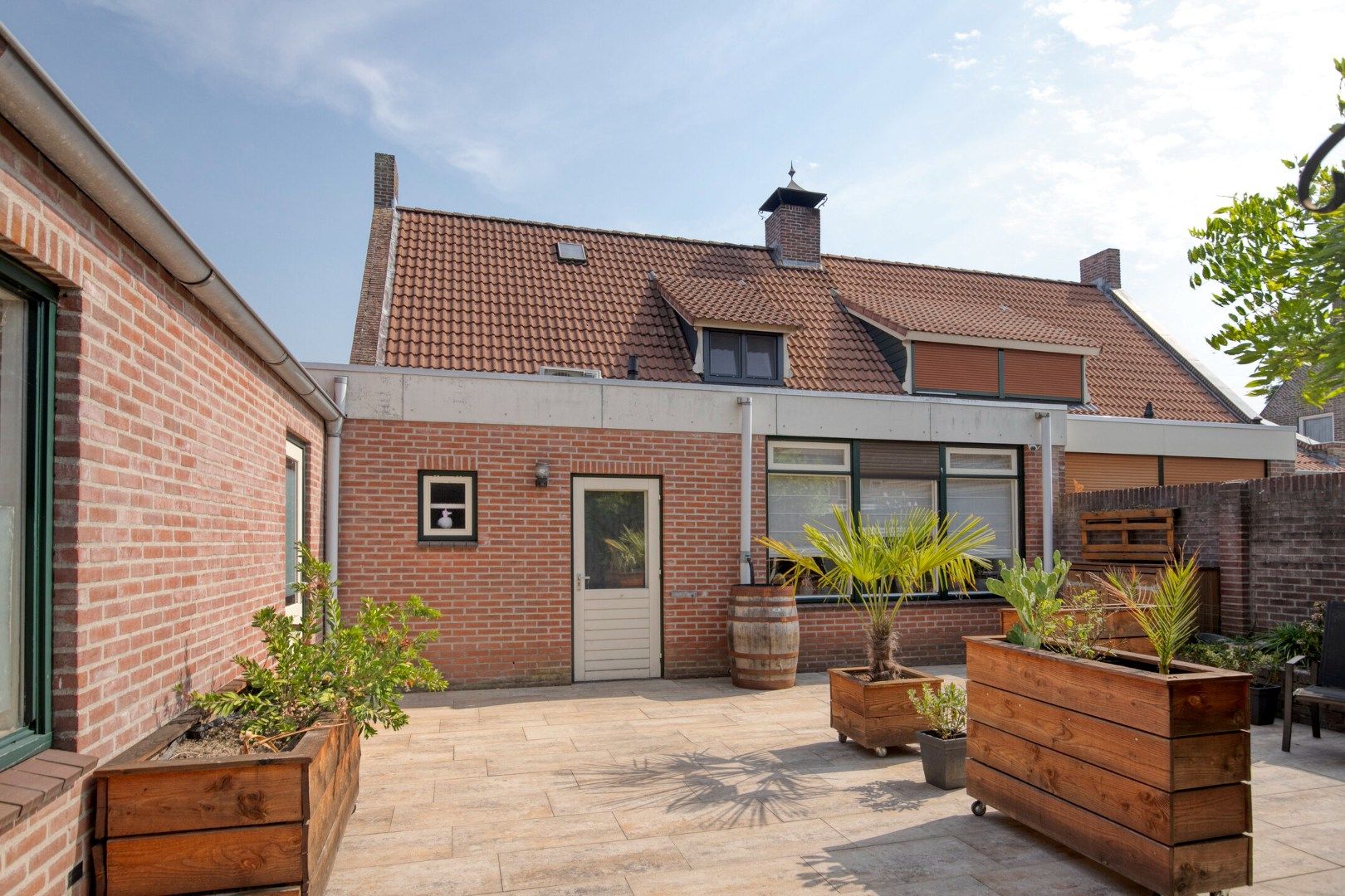 Photo 27 of Coöperatiestraat 2