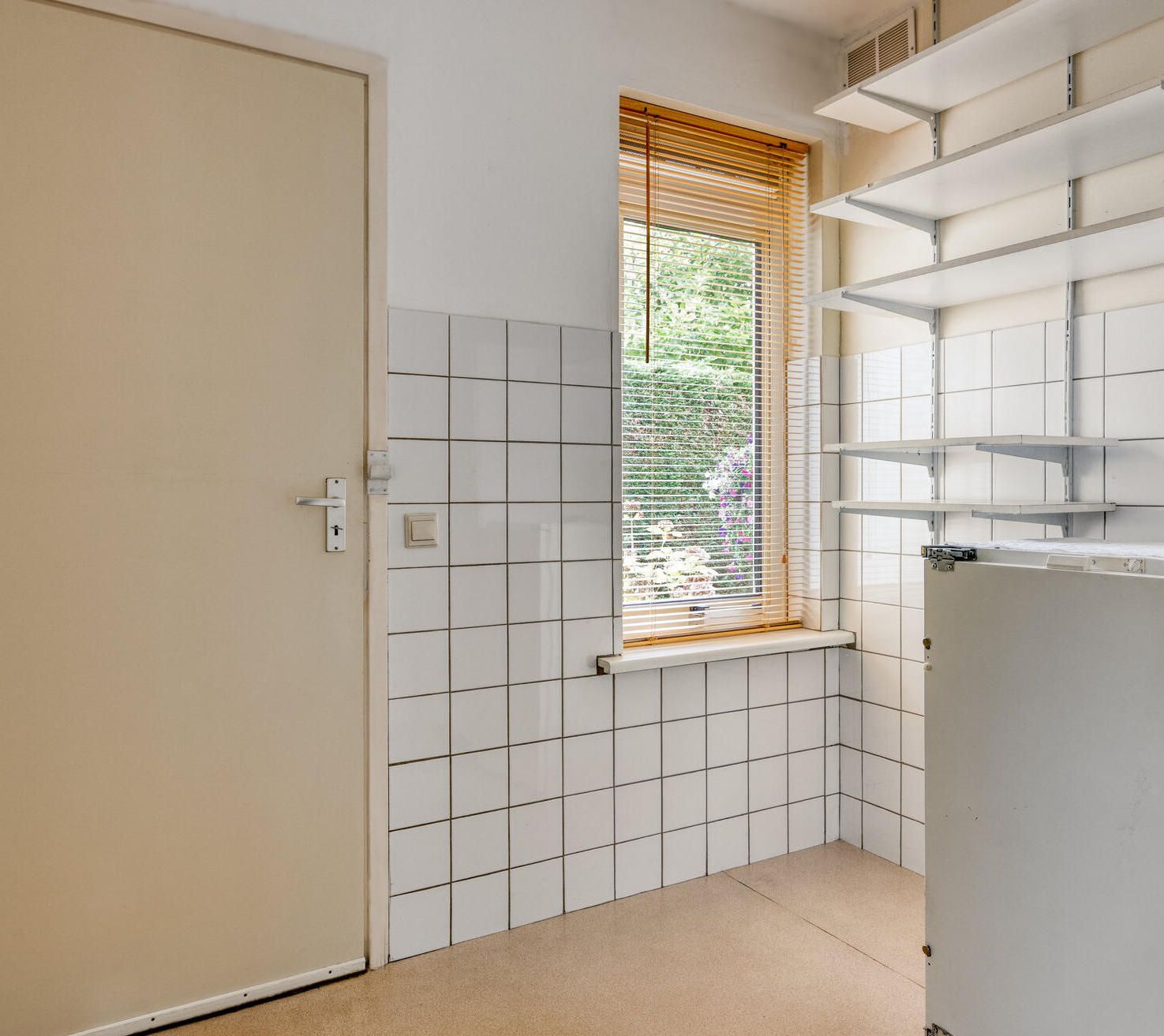 Foto 24 van IJsbaan 93