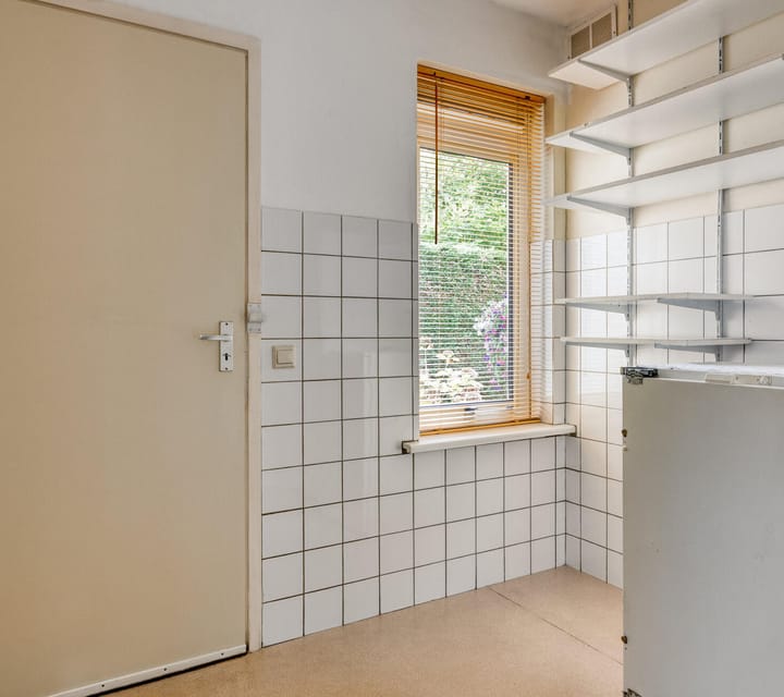 Foto 24 van IJsbaan 93