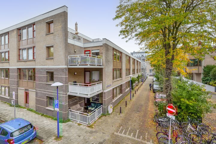 Foto 7 van Pastoor van Nuenenstraat 14