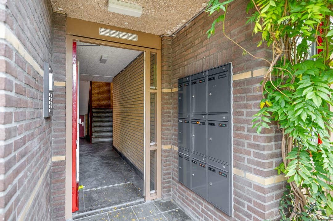 Foto 8 van Pastoor van Nuenenstraat 14