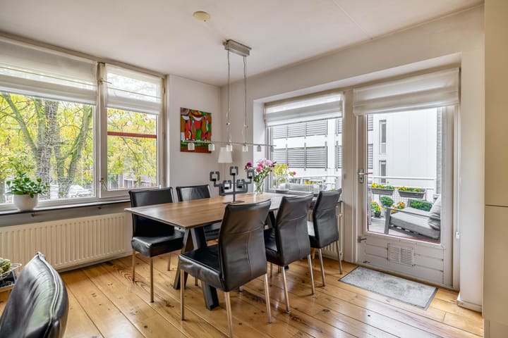 Foto 15 van Pastoor van Nuenenstraat 14