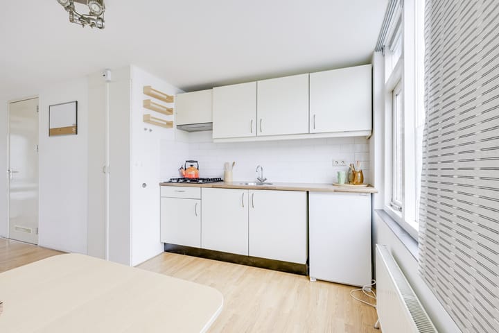 Photo 7 of Dahliastraat 23-A