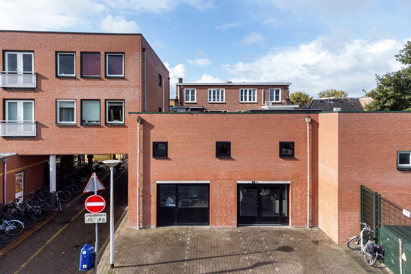 Bekijk foto 2 van Assendorperstraat 67-L2