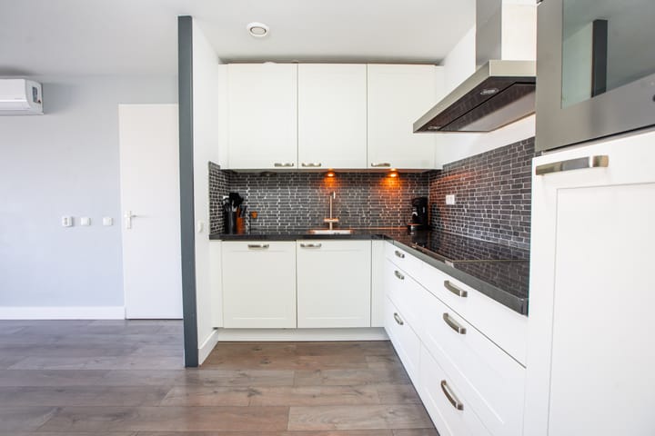 Photo 11 of Hoofdweg 890