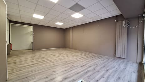 View photos