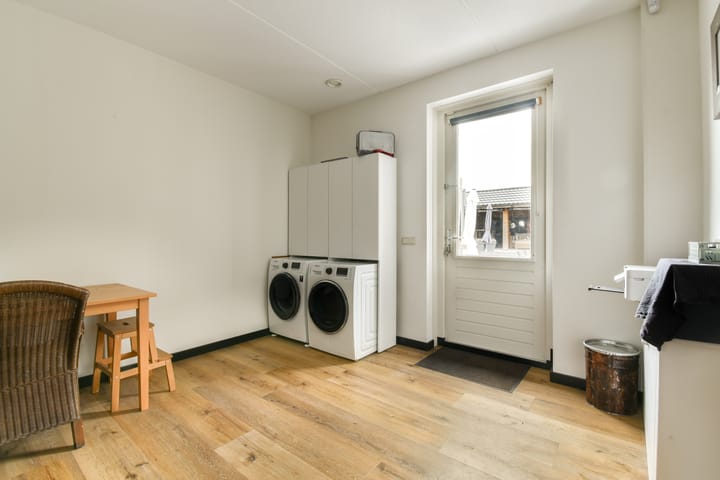 Photo 8 of Aalsmeerderweg 927