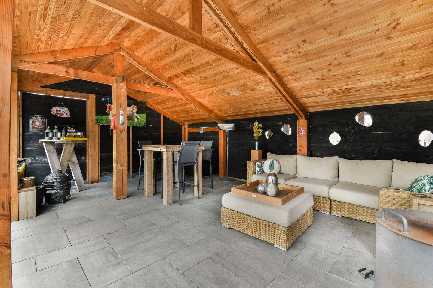 Foto 10 van Aalsmeerderweg 927