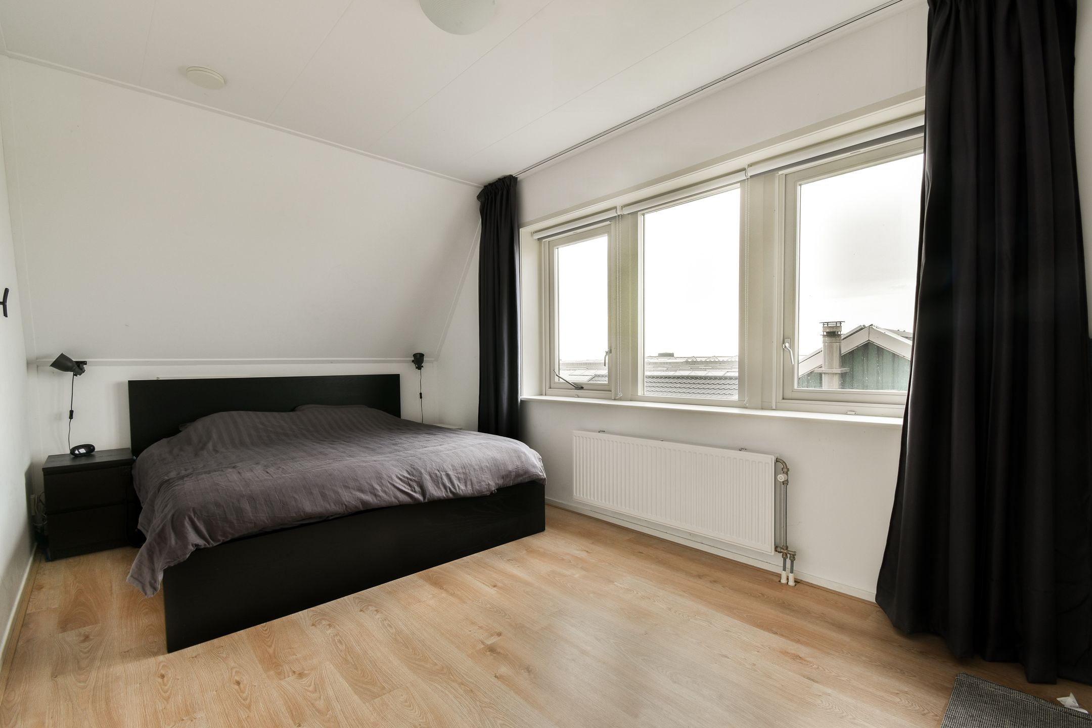 Foto 15 van Aalsmeerderweg 927