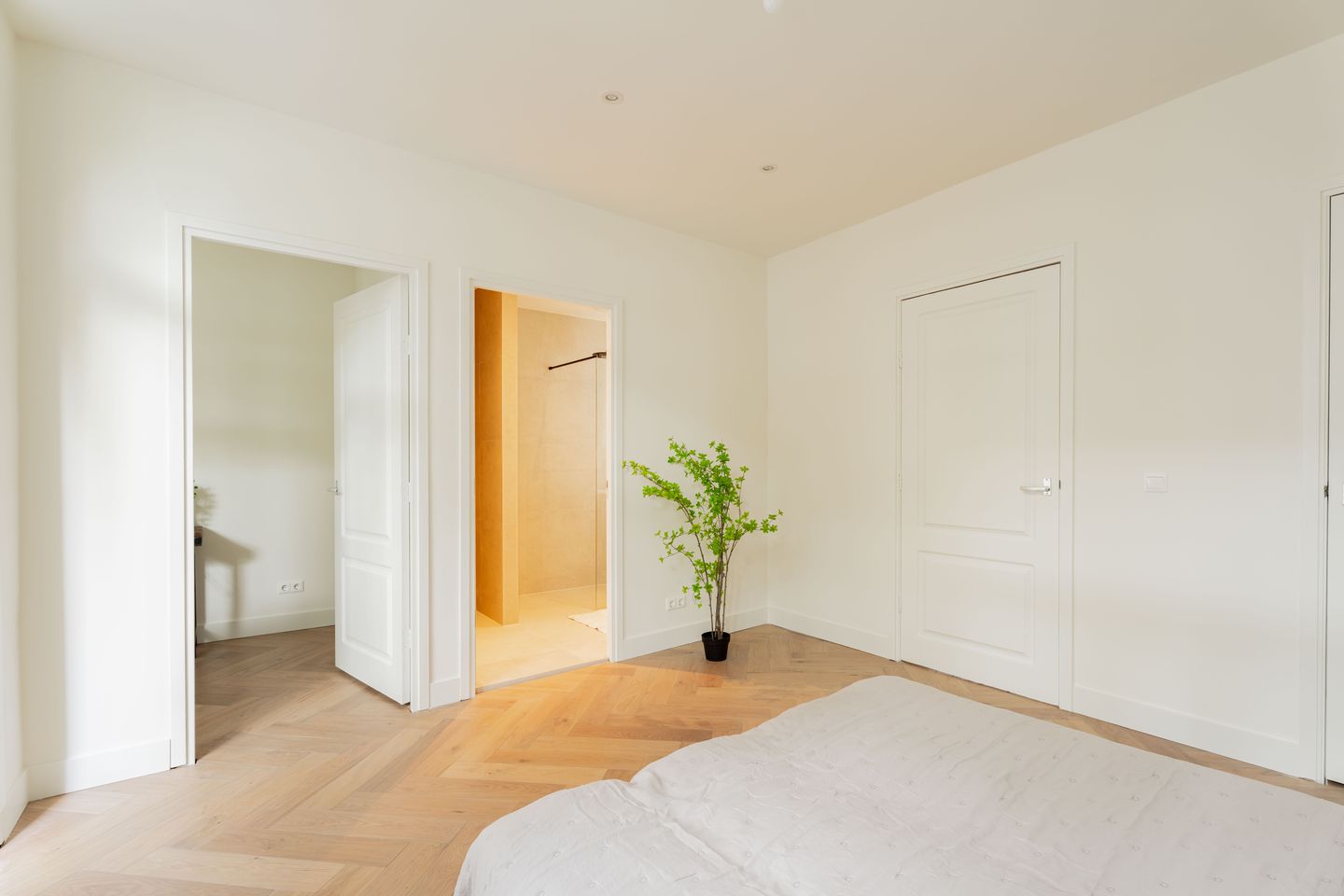 Foto 19 van Hoofdweg 138-1