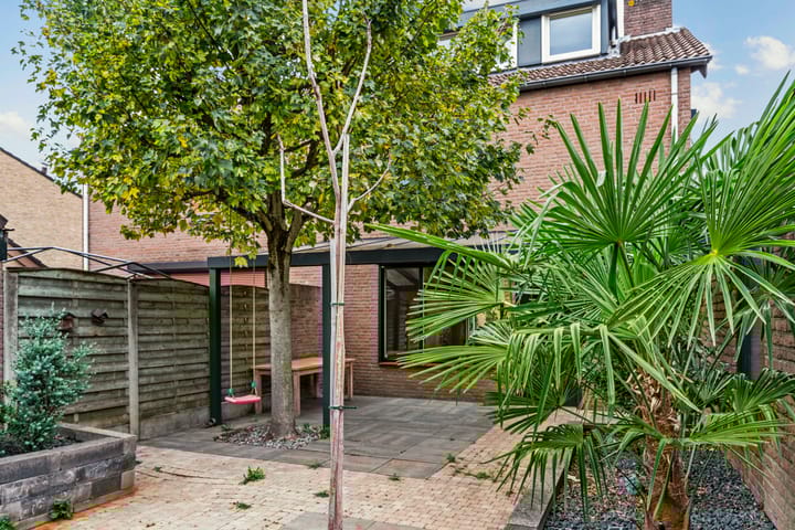 Foto 22 van Pater Pelzersstraat 18-A