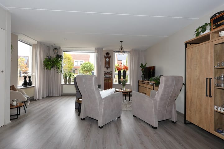 Foto 6 van Lange Achte 28