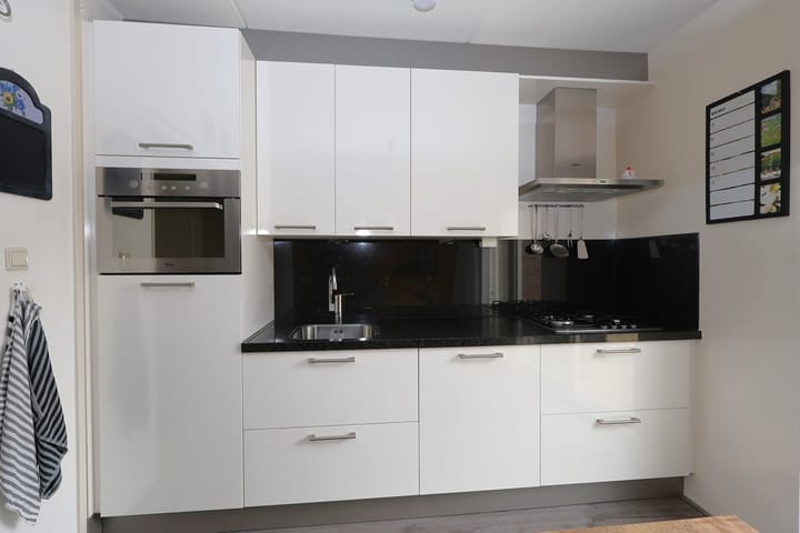 Foto 11 van Lange Achte 28