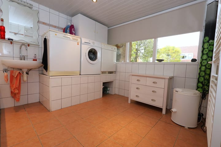 Foto 24 van Lange Achte 28