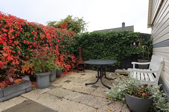 Foto 29 van Lange Achte 28