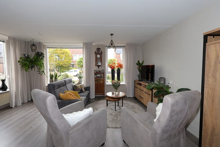 Foto 7 van Lange Achte 28