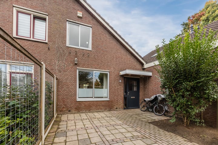 Photo 2 of Rembrandtlaan 8