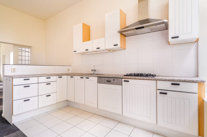 Foto 17 van Bareveldstraat 33-B