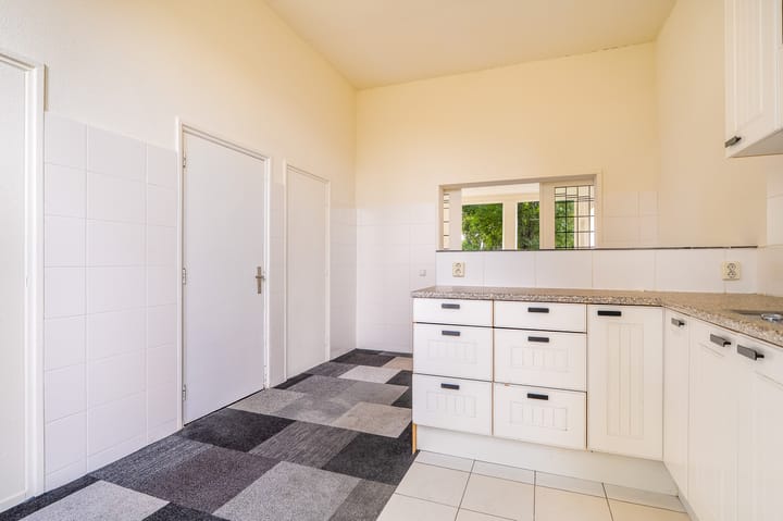 Foto 18 van Bareveldstraat 33-B