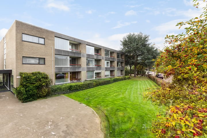 Photo 27 of Granadoslaan 90