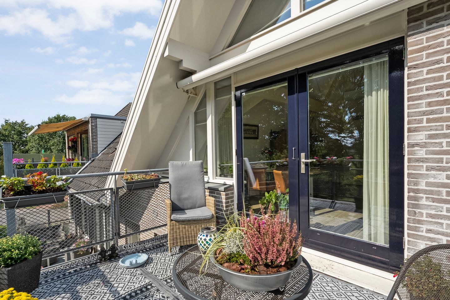 Foto 4 van Korenbloemweg 2-H