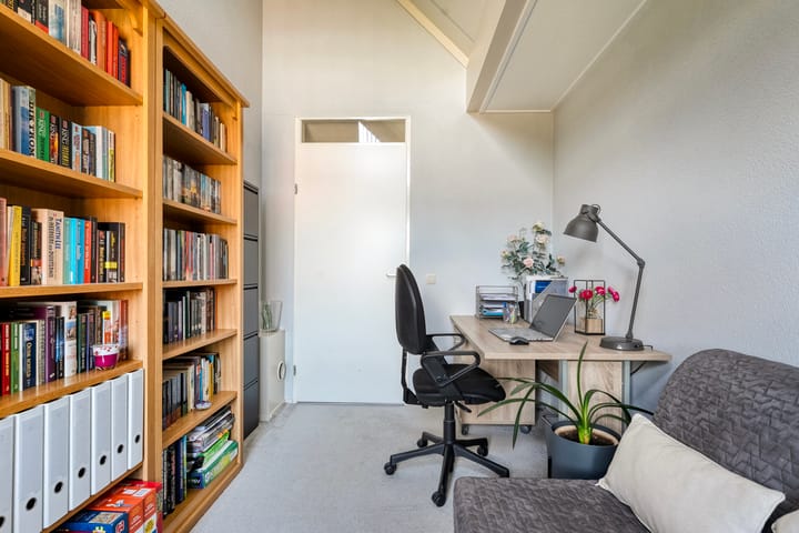 Photo 13 of Korenbloemweg 2-H